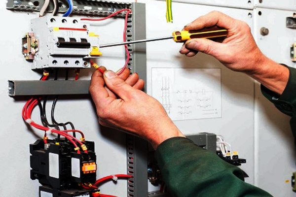 Kavak Elektrik Tamircisi – Hızlı, Güvenilir ve Profesyonel Müdahale