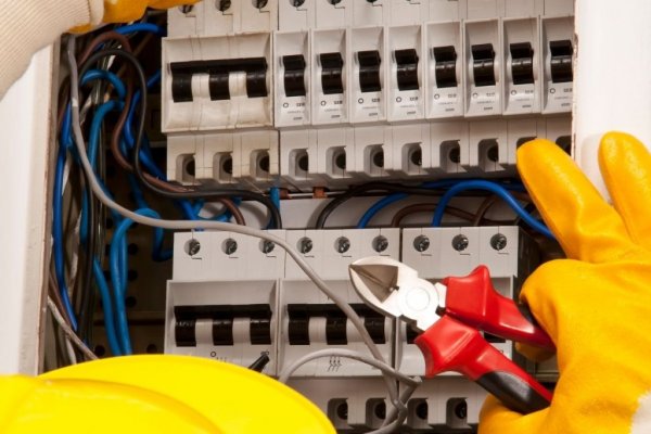 Atakum Elektrik Arıza Servisi – Hızlı Müdahale, Kalıcı Güvenlik