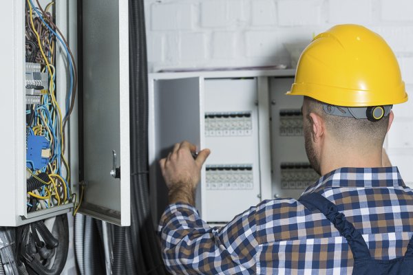 Vezirköprü Elektrik Ustası – Güvenilir Hizmet, Kaliteli Çözüm