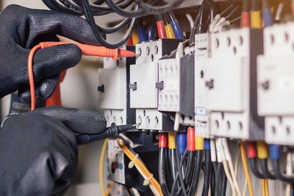 Ladi̇k En Yakın Elektri̇kçi̇ – Metropol Elektri̇k İle 7/24 Hızlı Ve Etki̇li̇ Hi̇zmet